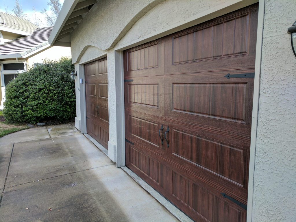 Garage door strut replacement