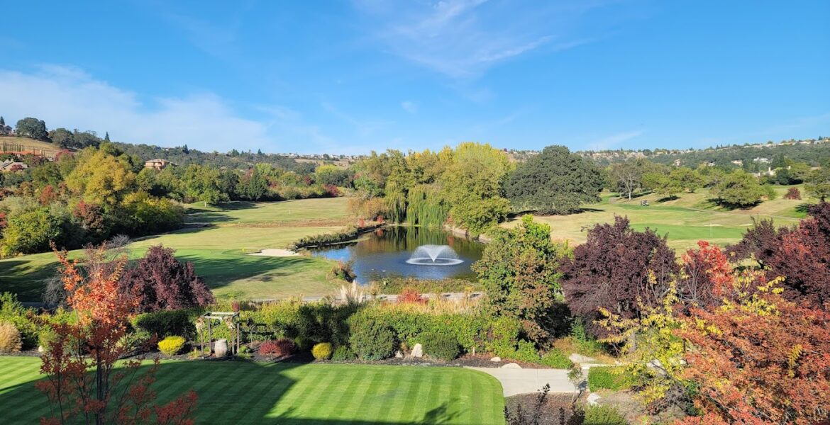 Whitney Oaks Golf Course